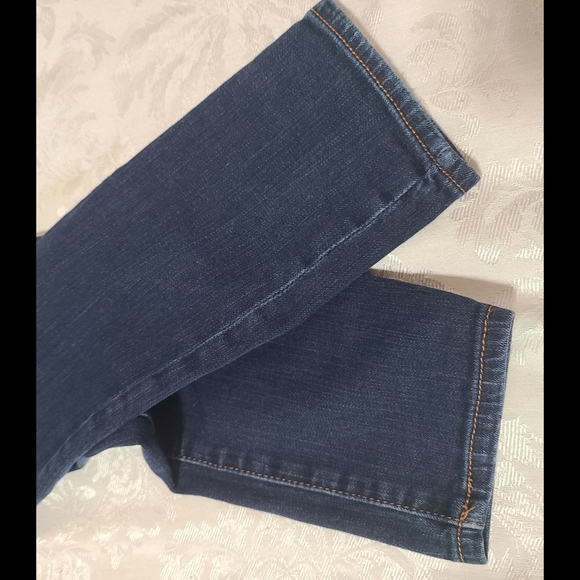 A&F Skinny Jeans - Picture 9 of 12